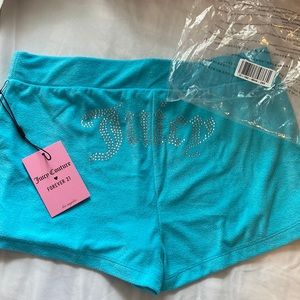 Selling brand new juicy couture from forever 21. Still in packaging
